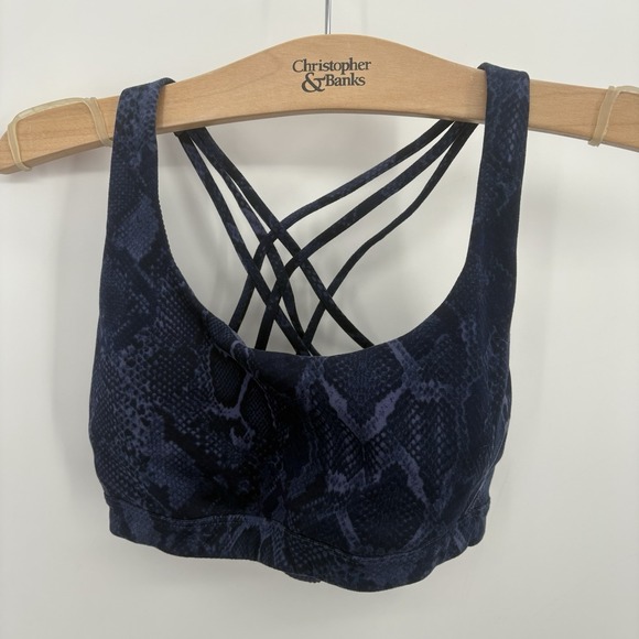 Victoria's Secret Other - VICTORIA'S SECRET Flow On Point Strappy Back Sport Bra Size Small #10X‎